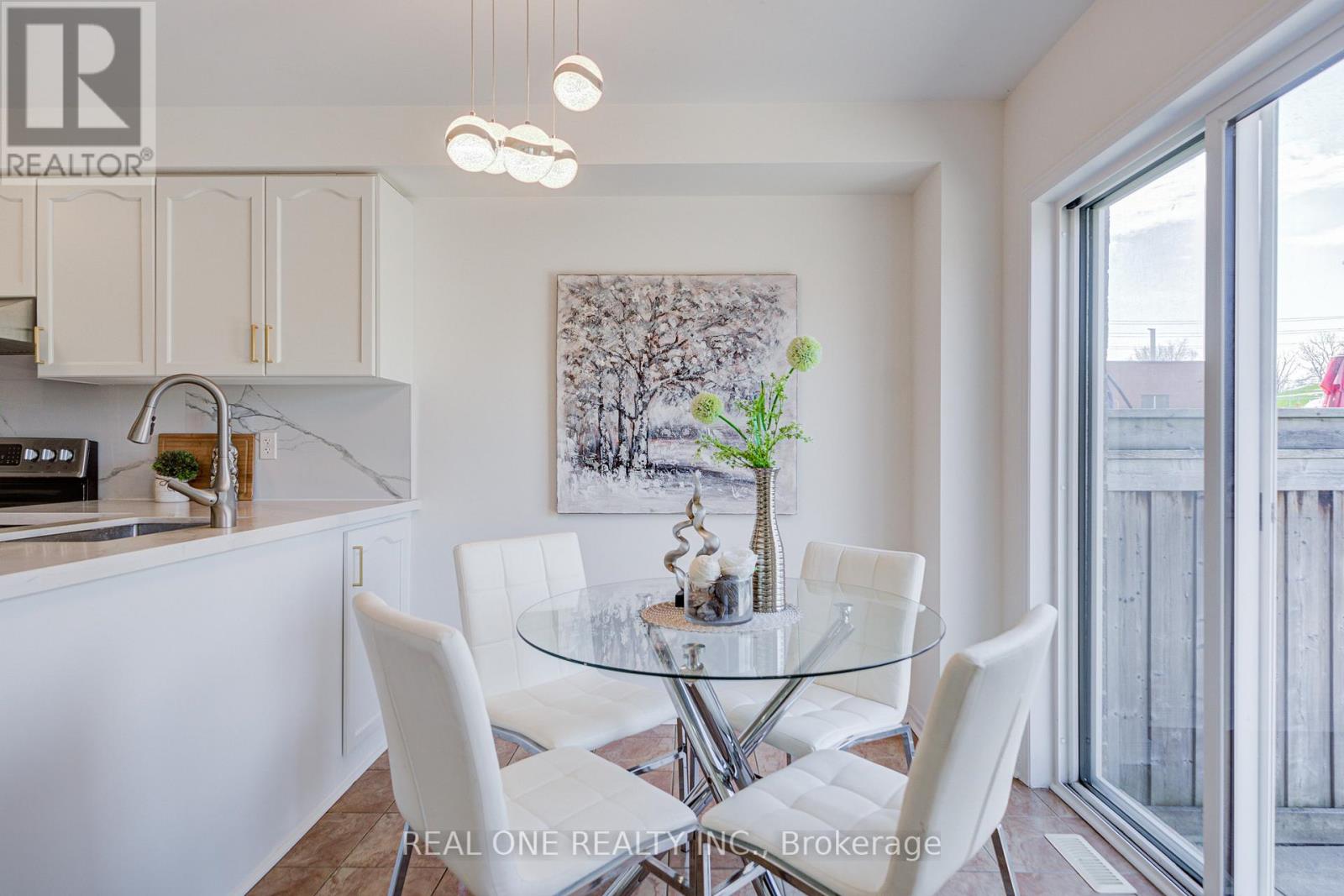 65 Westcliffe Crescent, Richmond Hill, Ontario  L4E 0S5 - Photo 14 - N13038810