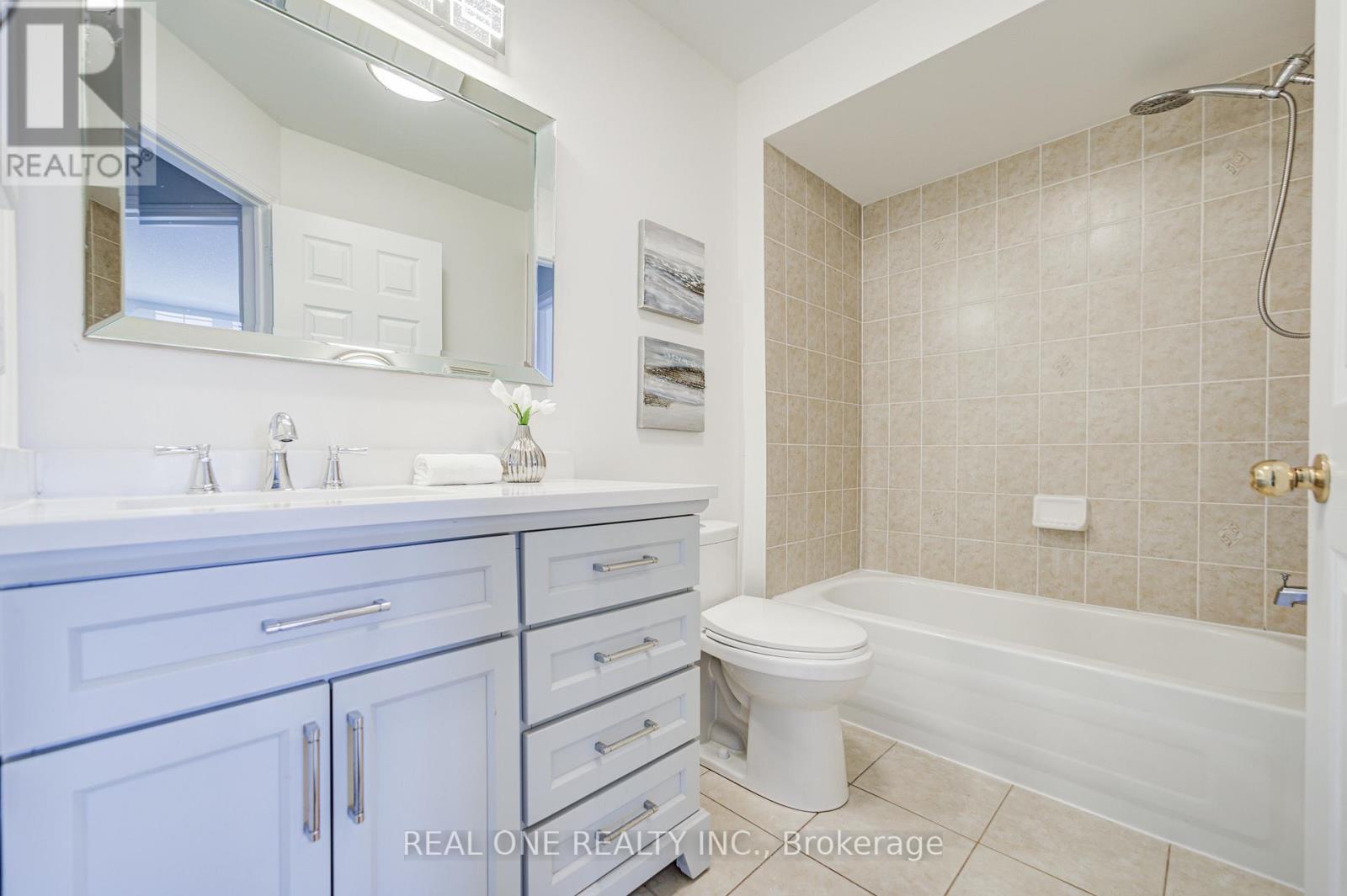 65 Westcliffe Crescent, Richmond Hill, Ontario  L4E 0S5 - Photo 35 - N13038810