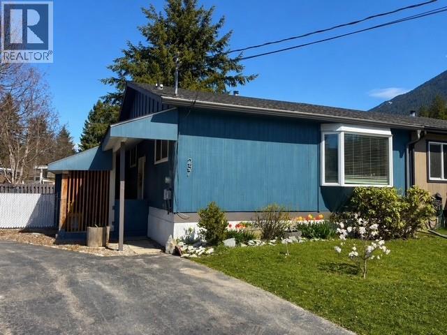 257 Viers Crescent, Revelstoke, British Columbia