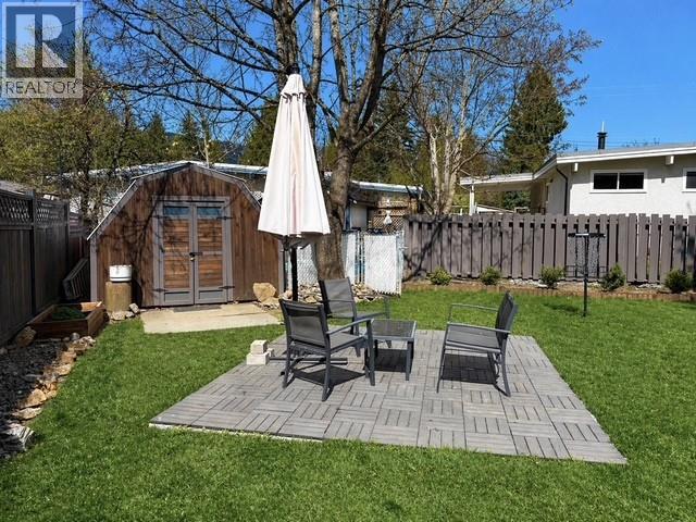 257 Viers Crescent, Revelstoke, British Columbia  V0E 2S1 - Photo 2 - 10376280