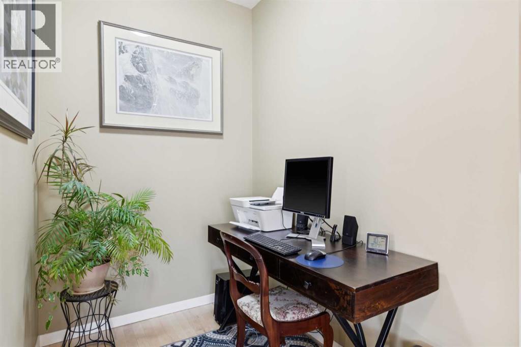 305 Mahogany Boulevard Se, Calgary, Alberta  T3M 1N8 - Photo 11 - A2288879