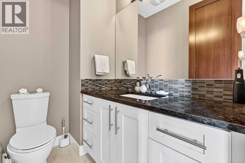 2005 32 Street SW, Calgary, Alberta  T3E 2R2 - Photo 12 - A2303916