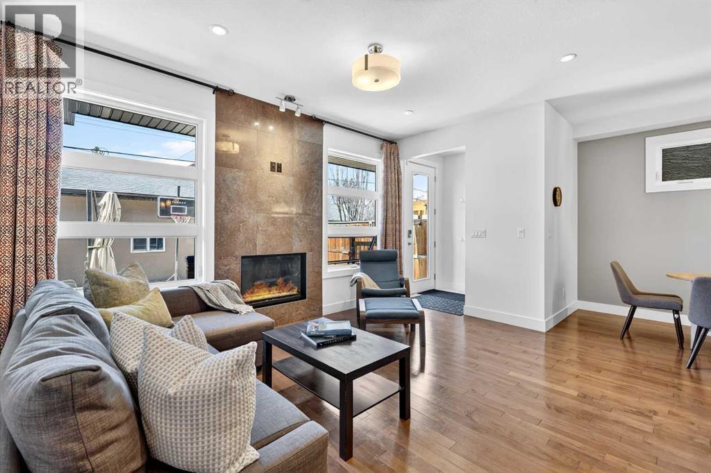 2005 32 Street SW, Calgary, Alberta  T3E 2R2 - Photo 4 - A2303916