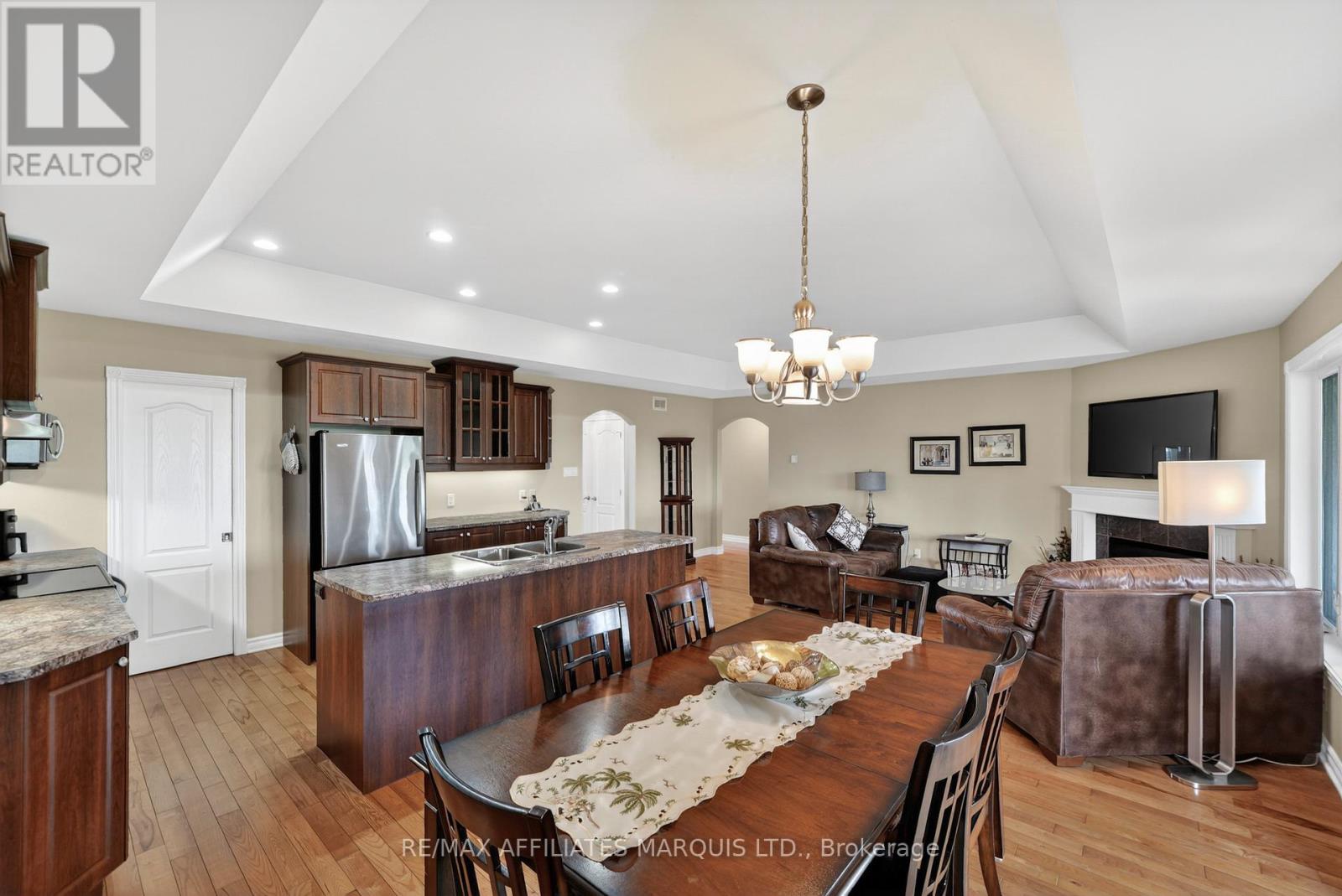 516 Jo Anne Crescent, Cornwall, Ontario  K6H 7H7 - Photo 3 - X13038806