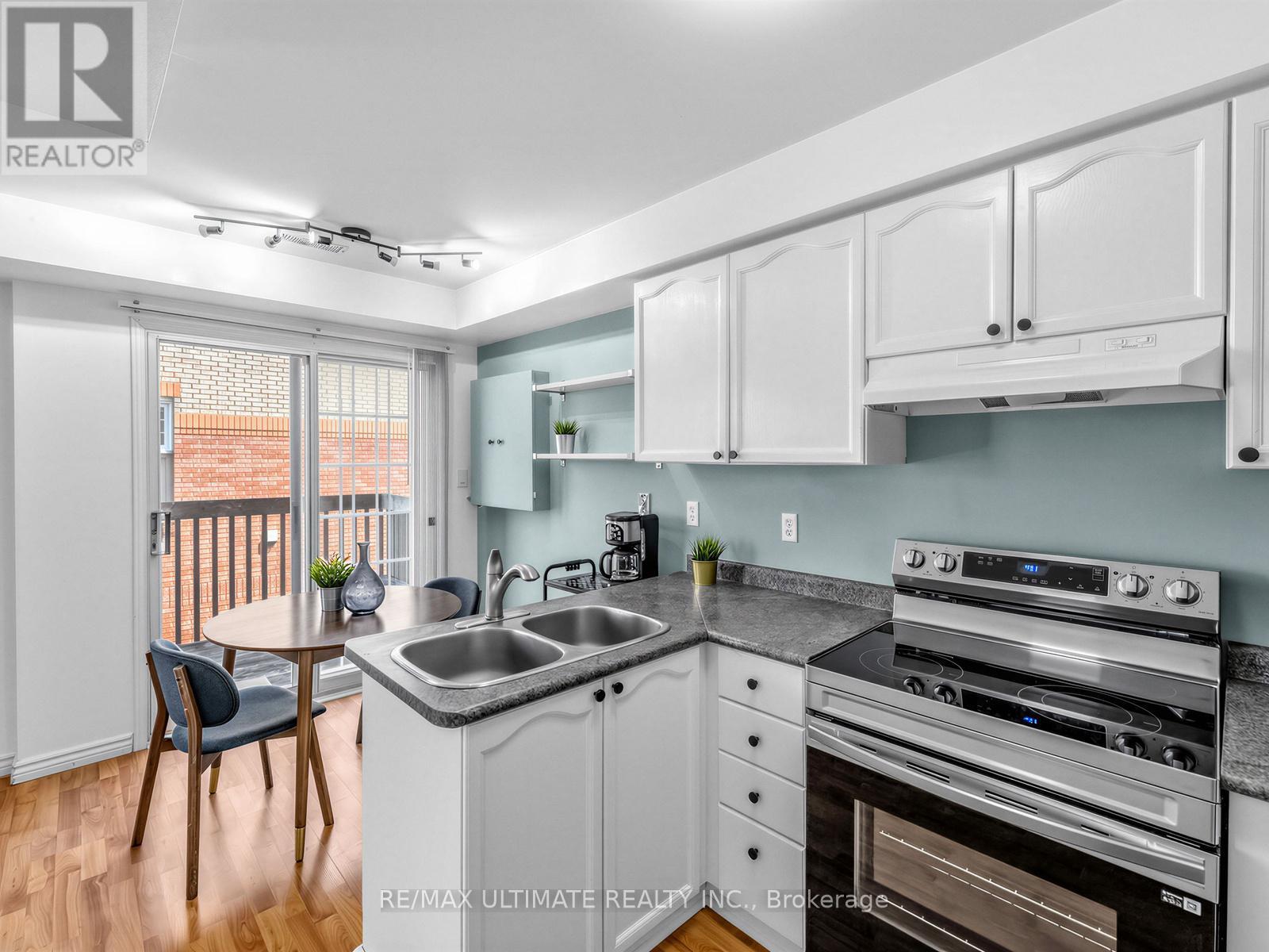 54 - 6950 Tenth Line W, Mississauga, Ontario  L5N 6Y1 - Photo 11 - W13038822