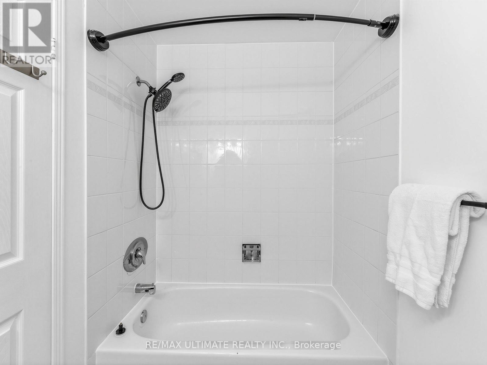 54 - 6950 Tenth Line W, Mississauga, Ontario  L5N 6Y1 - Photo 24 - W13038822