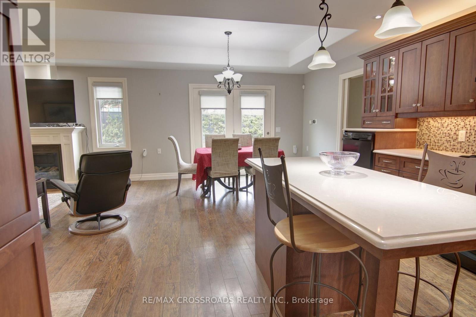 8 Green Arbour Way, Kawartha Lakes, Ontario  K9V 0E6 - Photo 11 - X13038794