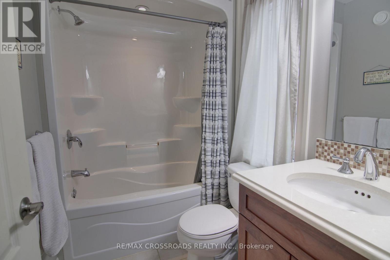 8 Green Arbour Way, Kawartha Lakes, Ontario  K9V 0E6 - Photo 12 - X13038794