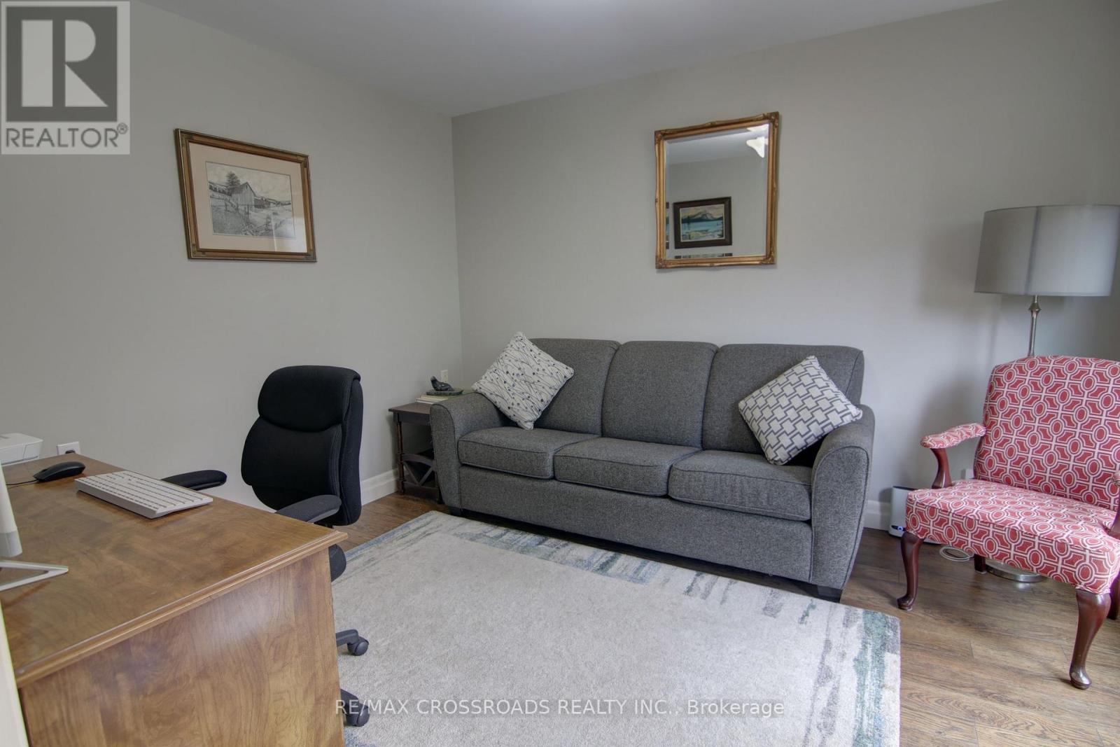 8 Green Arbour Way, Kawartha Lakes, Ontario  K9V 0E6 - Photo 19 - X13038794