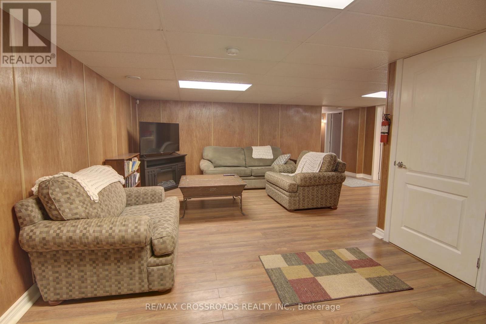 8 Green Arbour Way, Kawartha Lakes, Ontario  K9V 0E6 - Photo 21 - X13038794