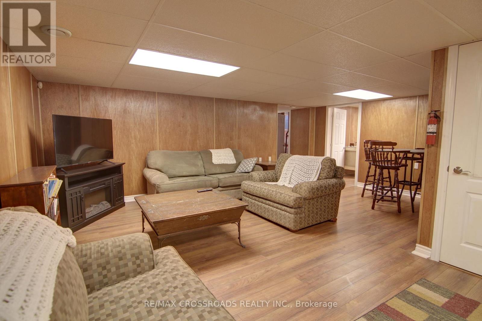 8 Green Arbour Way, Kawartha Lakes, Ontario  K9V 0E6 - Photo 22 - X13038794