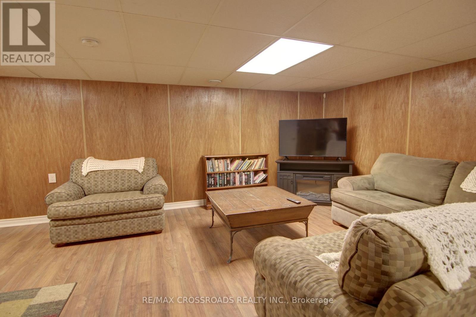 8 Green Arbour Way, Kawartha Lakes, Ontario  K9V 0E6 - Photo 23 - X13038794