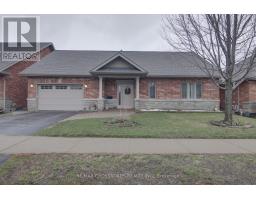 8 GREEN ARBOUR WAY, Kawartha Lakes, Ontario