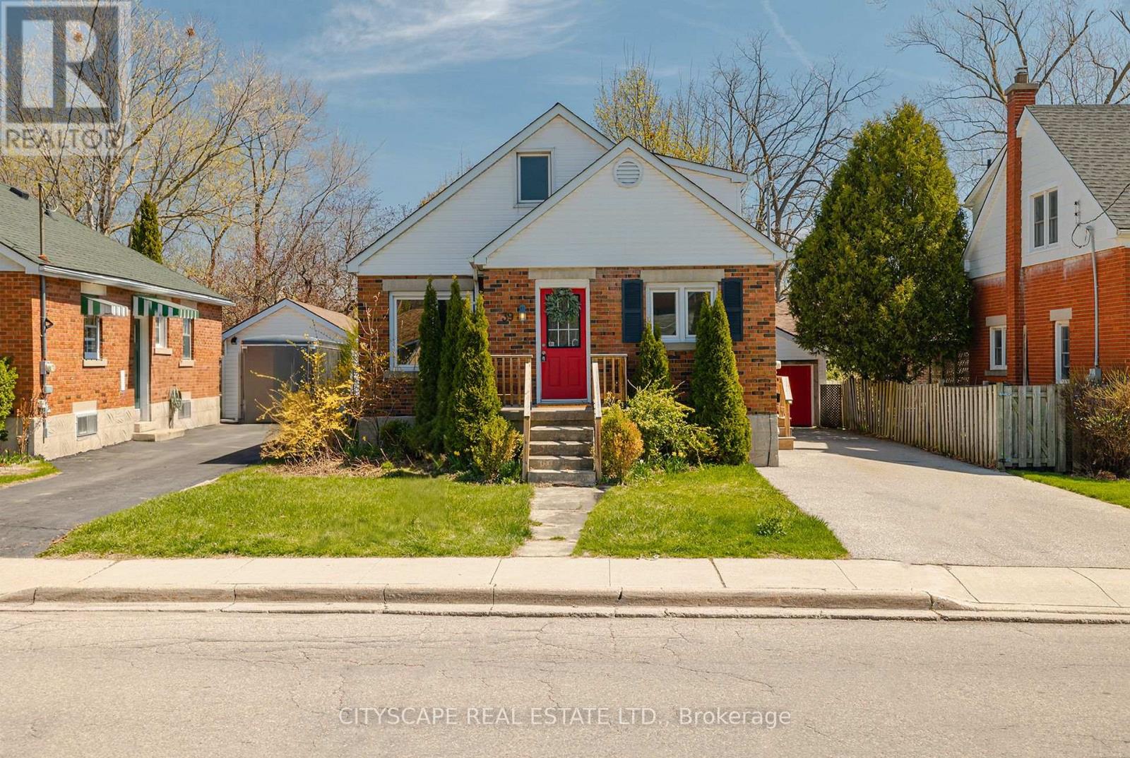 39 GLENMORRIS STREET, Cambridge, Ontario