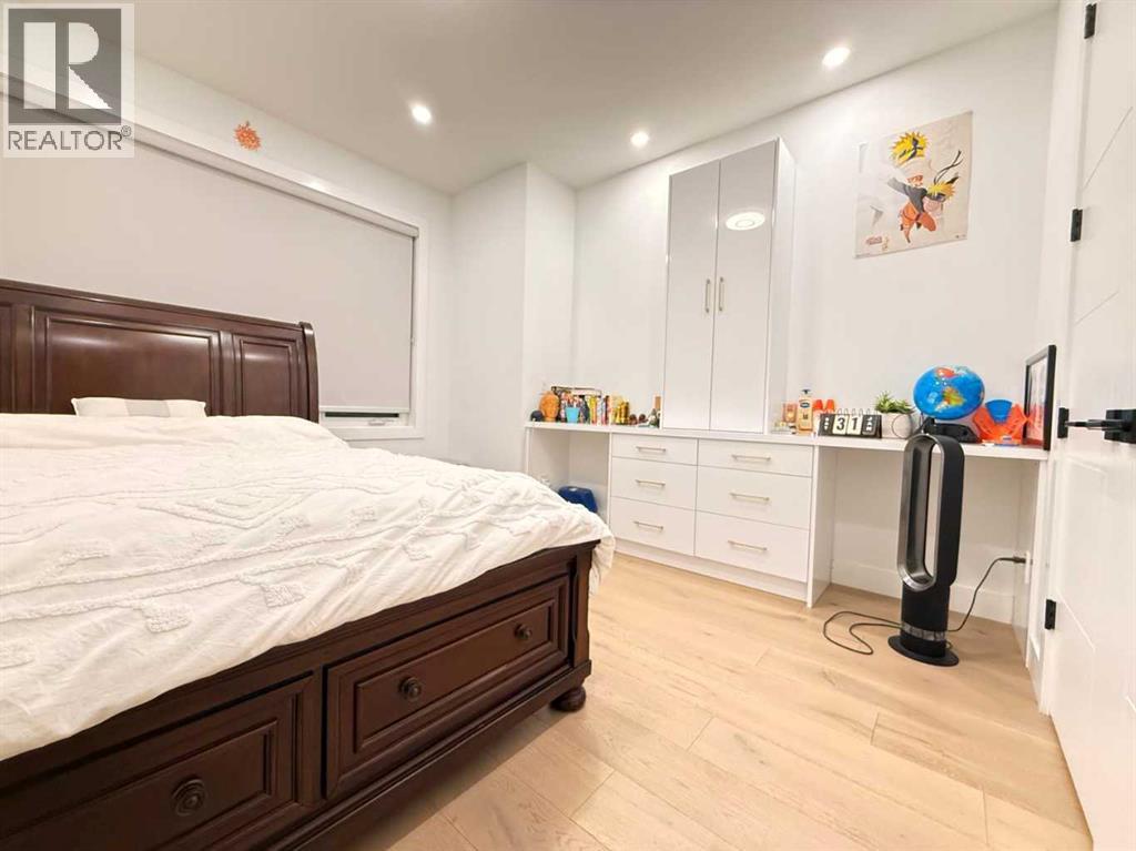 103 Hartford Road NW, Calgary, Alberta  T2K 2A7 - Photo 11 - A2282978