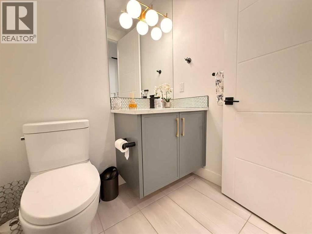 103 Hartford Road NW, Calgary, Alberta  T2K 2A7 - Photo 24 - A2282978