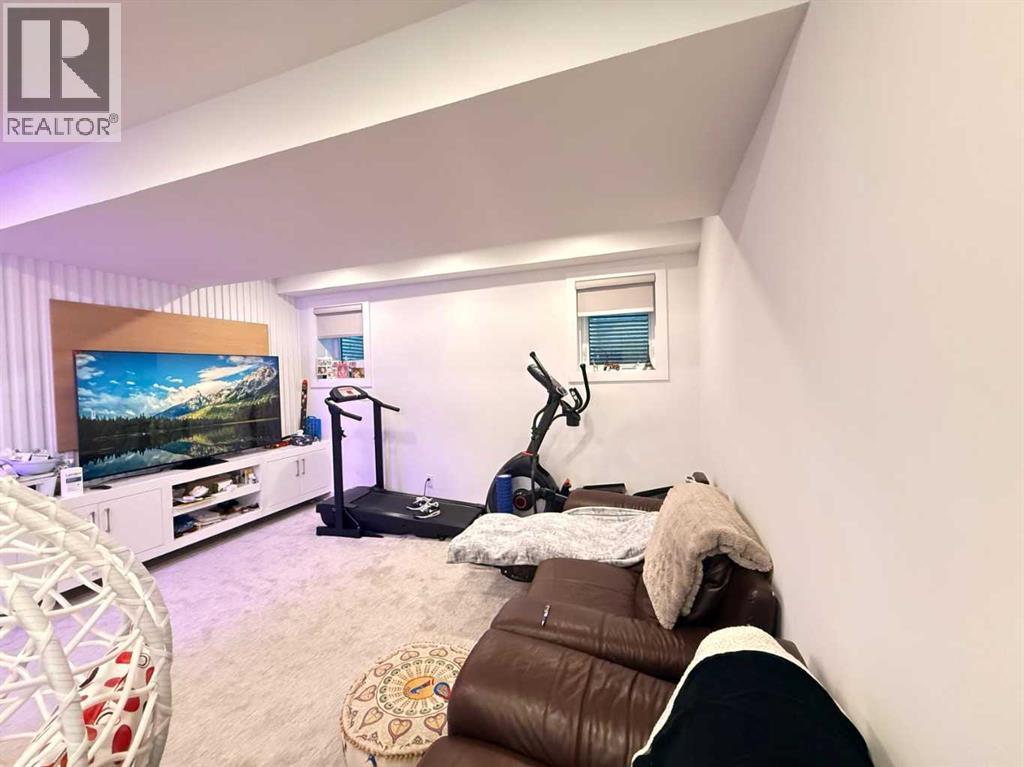 103 Hartford Road NW, Calgary, Alberta  T2K 2A7 - Photo 20 - A2282978