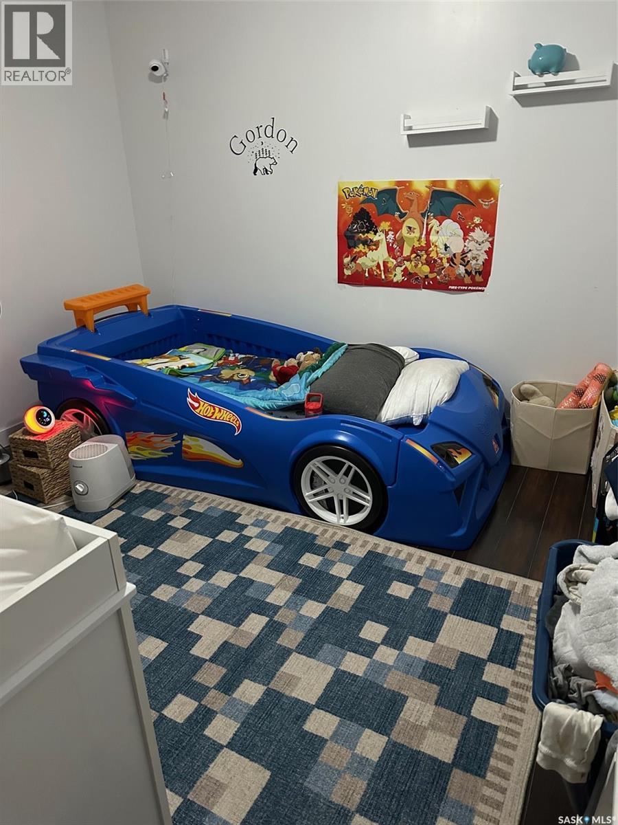 429 Third Street, Estevan, Saskatchewan  S4A 0P1 - Photo 11 - SK033839