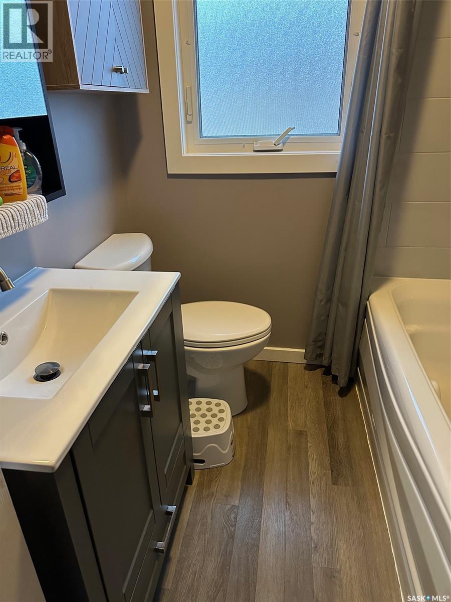 429 Third Street, Estevan, Saskatchewan  S4A 0P1 - Photo 13 - SK033839