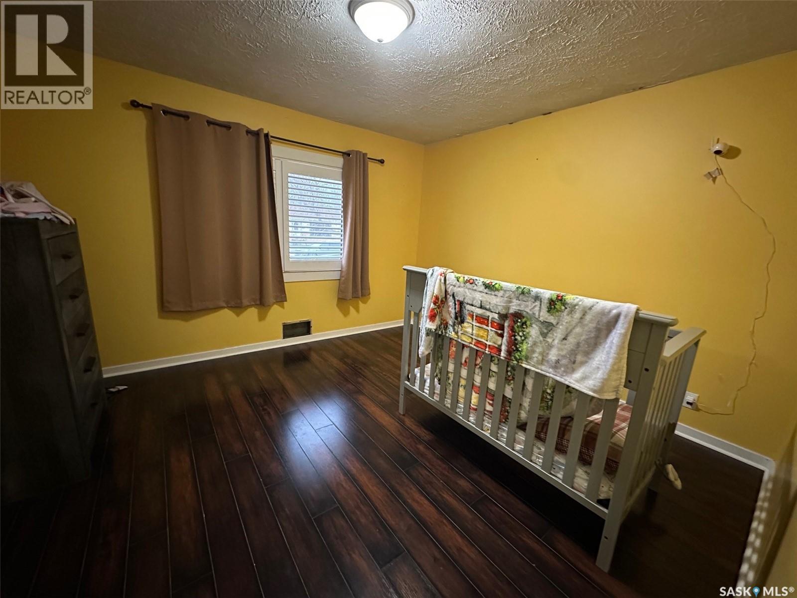 429 Third Street, Estevan, Saskatchewan  S4A 0P1 - Photo 15 - SK033839