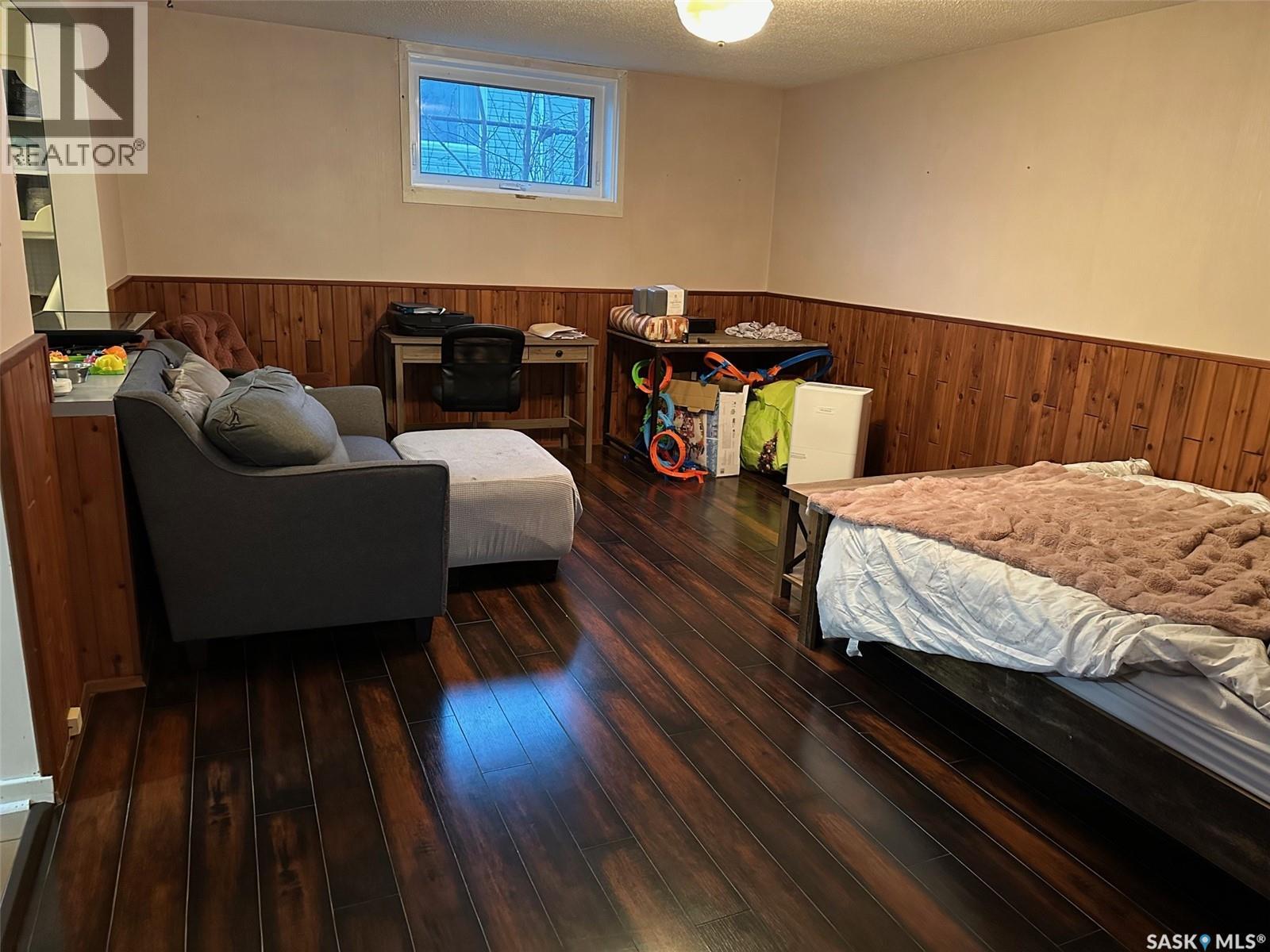 429 Third Street, Estevan, Saskatchewan  S4A 0P1 - Photo 17 - SK033839