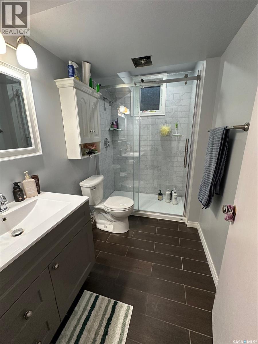 429 Third Street, Estevan, Saskatchewan  S4A 0P1 - Photo 20 - SK033839