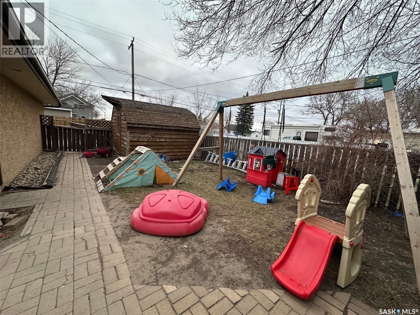 429 Third Street, Estevan, Saskatchewan  S4A 0P1 - Photo 24 - SK033839