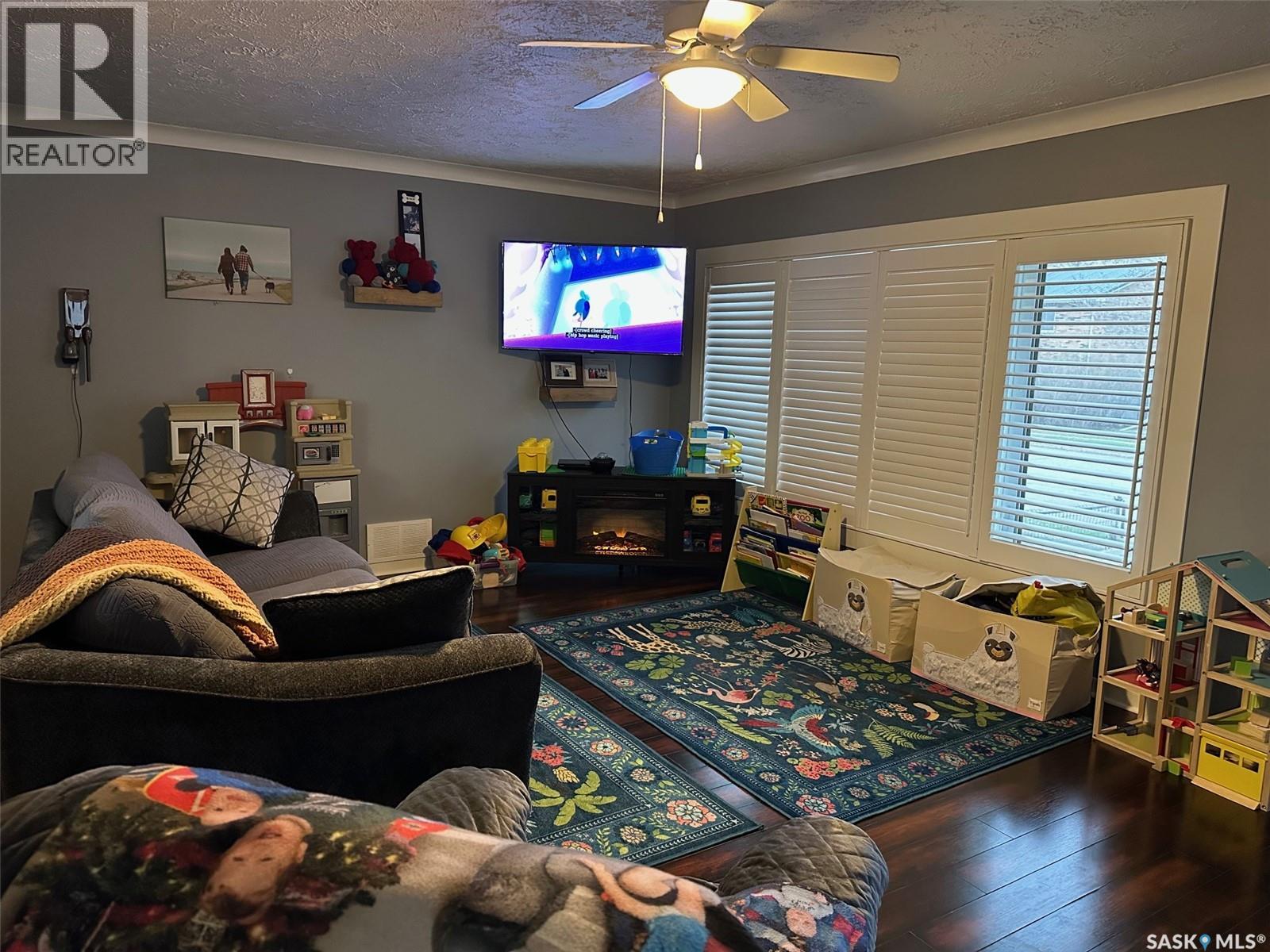 429 Third Street, Estevan, Saskatchewan  S4A 0P1 - Photo 4 - SK033839