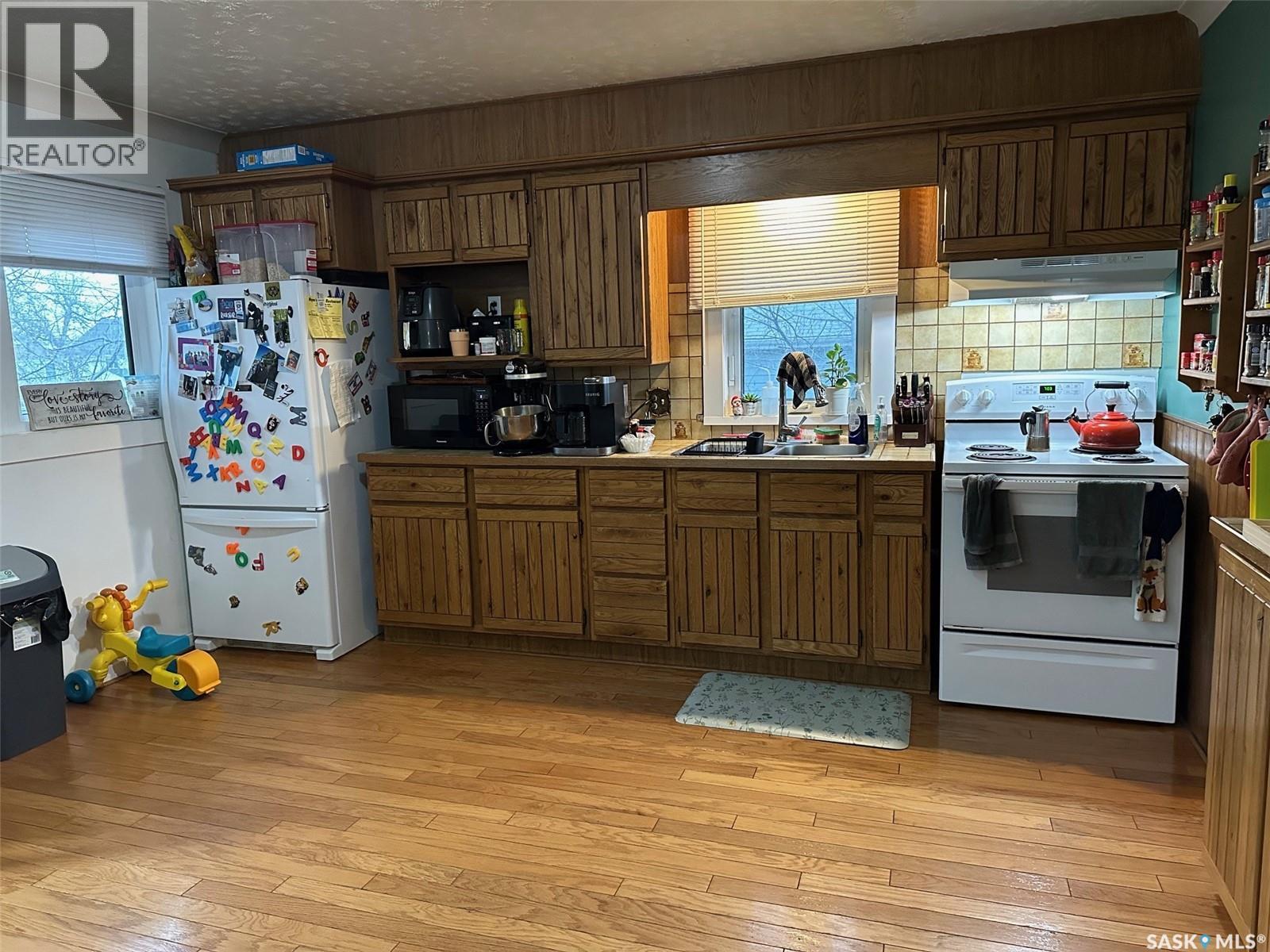 429 Third Street, Estevan, Saskatchewan  S4A 0P1 - Photo 6 - SK033839