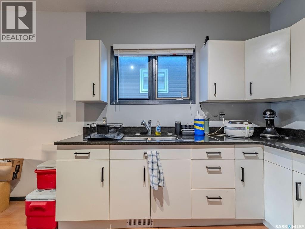 710 I Avenue S, Saskatoon, Saskatchewan  S7M 1Y9 - Photo 10 - SK033829