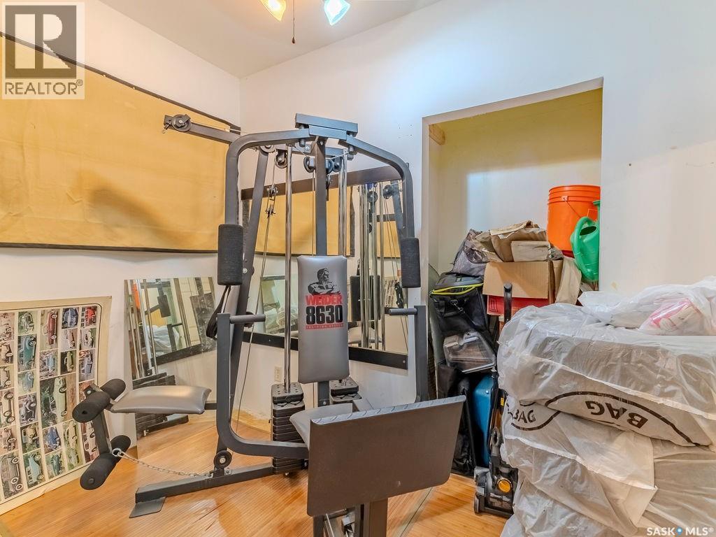 710 I Avenue S, Saskatoon, Saskatchewan  S7M 1Y9 - Photo 13 - SK033829