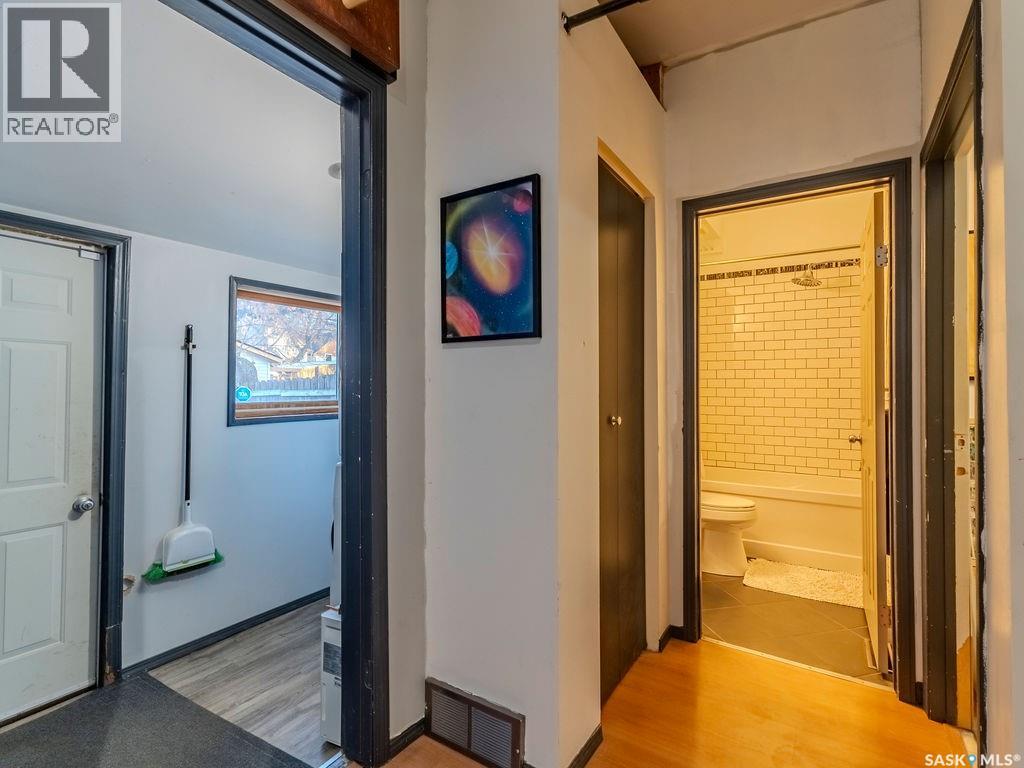 710 I Avenue S, Saskatoon, Saskatchewan  S7M 1Y9 - Photo 16 - SK033829