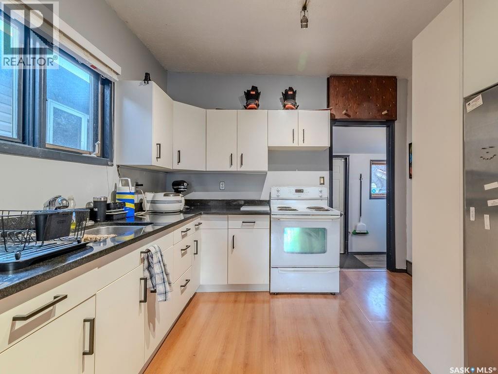710 I Avenue S, Saskatoon, Saskatchewan  S7M 1Y9 - Photo 8 - SK033829