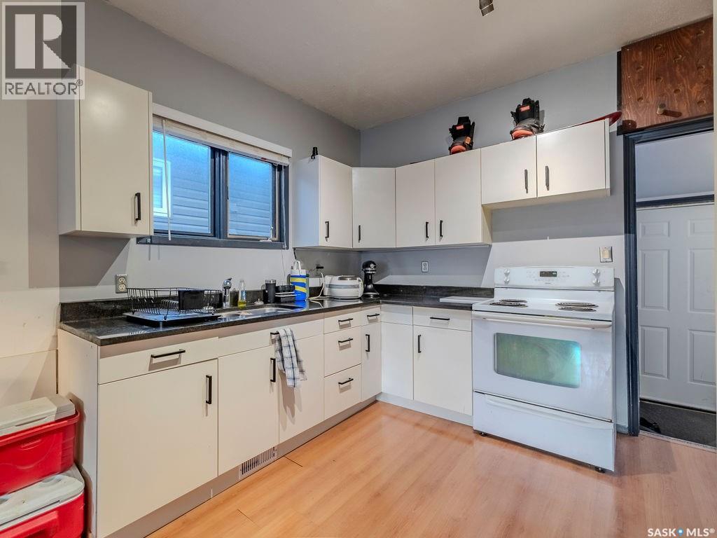 710 I Avenue S, Saskatoon, Saskatchewan  S7M 1Y9 - Photo 9 - SK033829