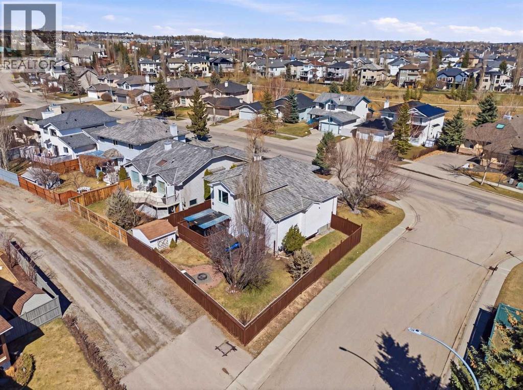 105 Crystalridge Drive, Okotoks, Alberta  T1S 1P4 - Photo 2 - A2301384