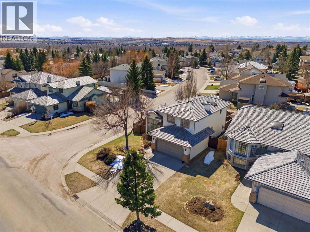 105 Crystalridge Drive, Okotoks, Alberta  T1S 1P4 - Photo 45 - A2301384