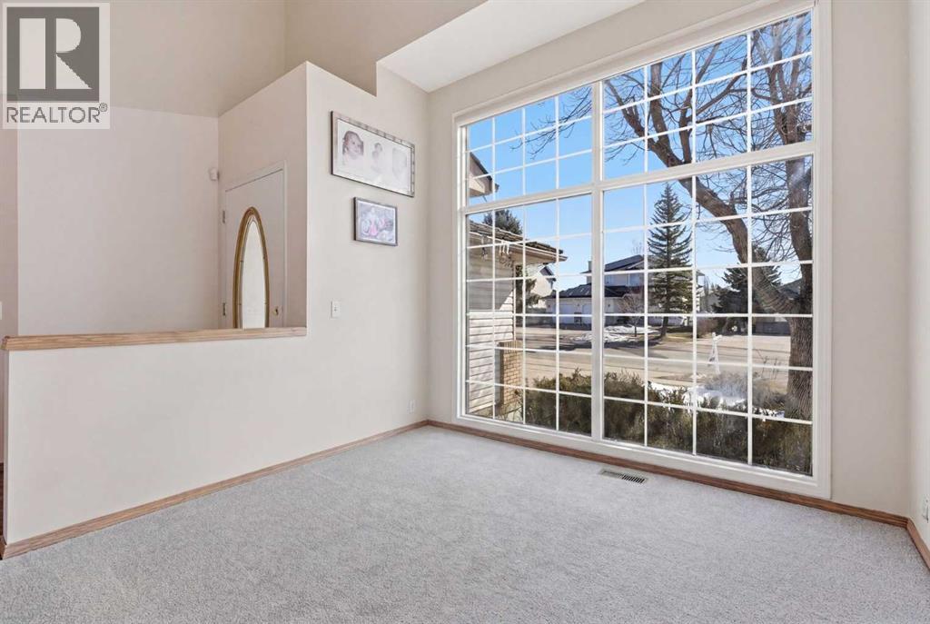 105 Crystalridge Drive, Okotoks, Alberta  T1S 1P4 - Photo 6 - A2301384