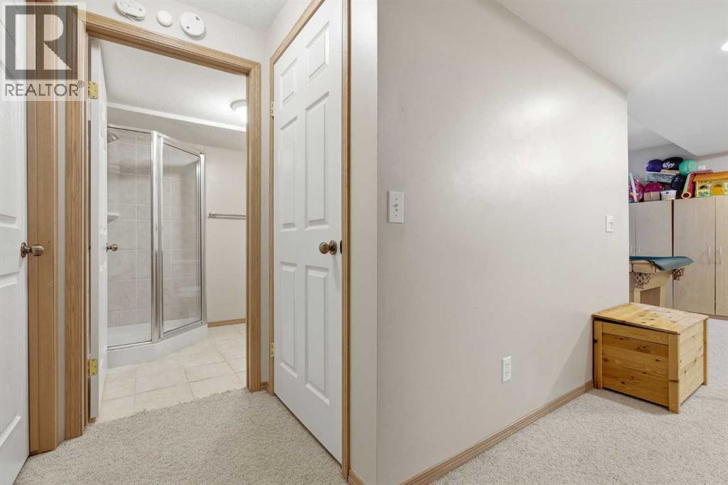 105 Crystalridge Drive, Okotoks, Alberta  T1S 1P4 - Photo 34 - A2301384