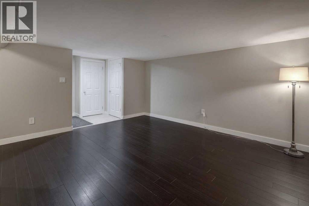 20, 448 Strathcona Drive Sw, Calgary, Alberta  T3H 1M3 - Photo 28 - A2302058