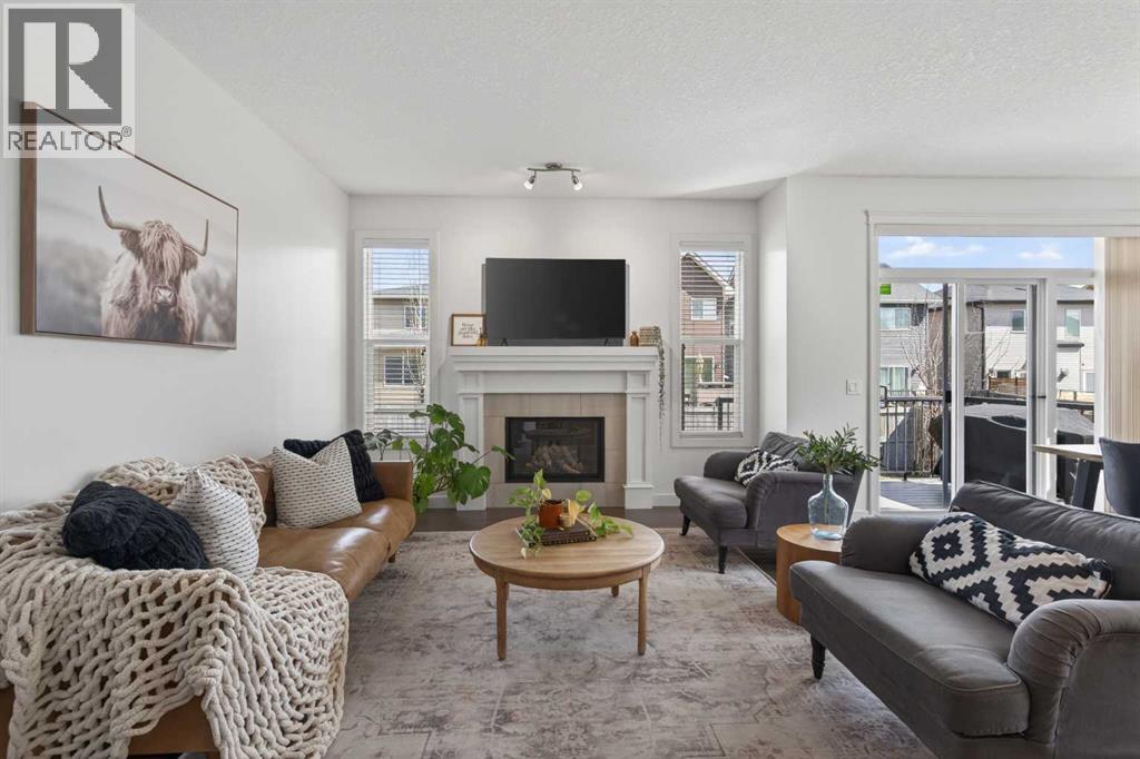 131 Ravenscroft Close SE, Airdrie, Alberta  T4A 0M1 - Photo 4 - A2303616