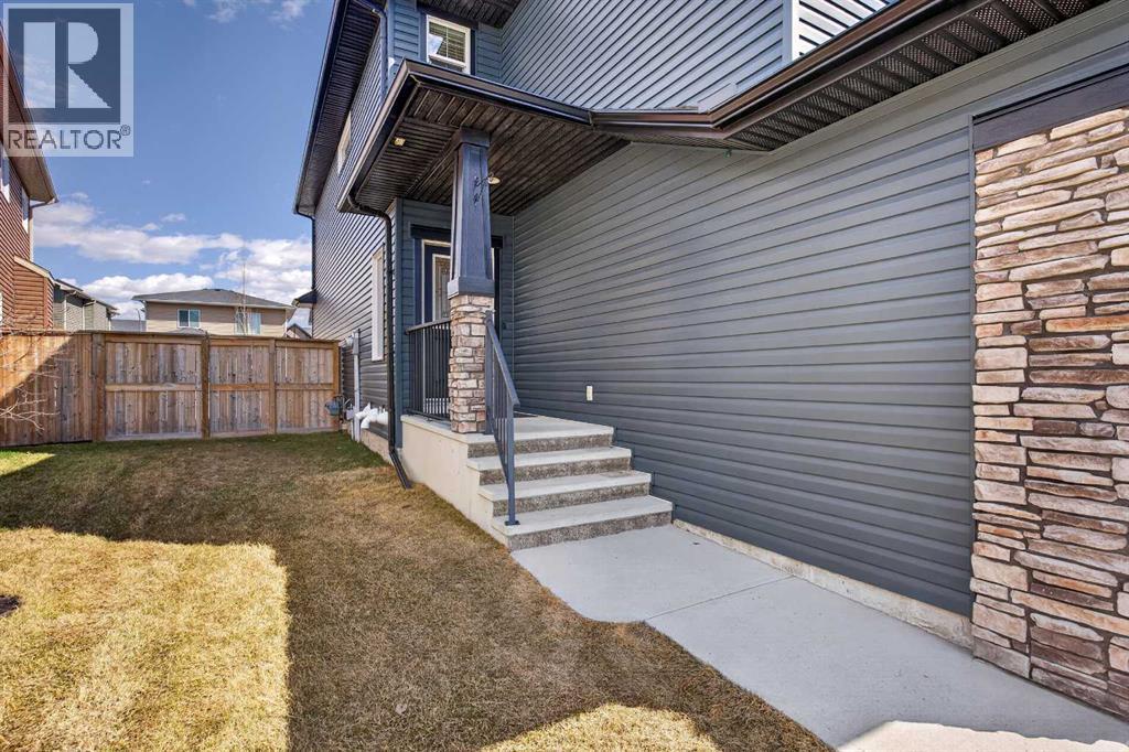 131 Ravenscroft Close SE, Airdrie, Alberta  T4A 0M1 - Photo 44 - A2303616
