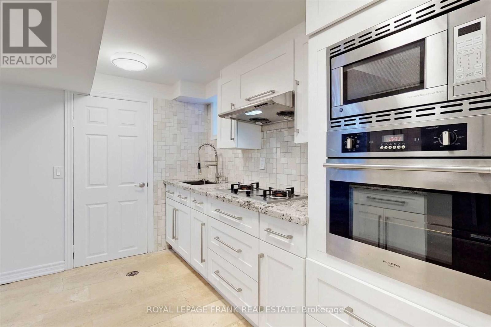 218 Harmony Road N, Oshawa, Ontario  L1G 6L5 - Photo 10 - E13038842