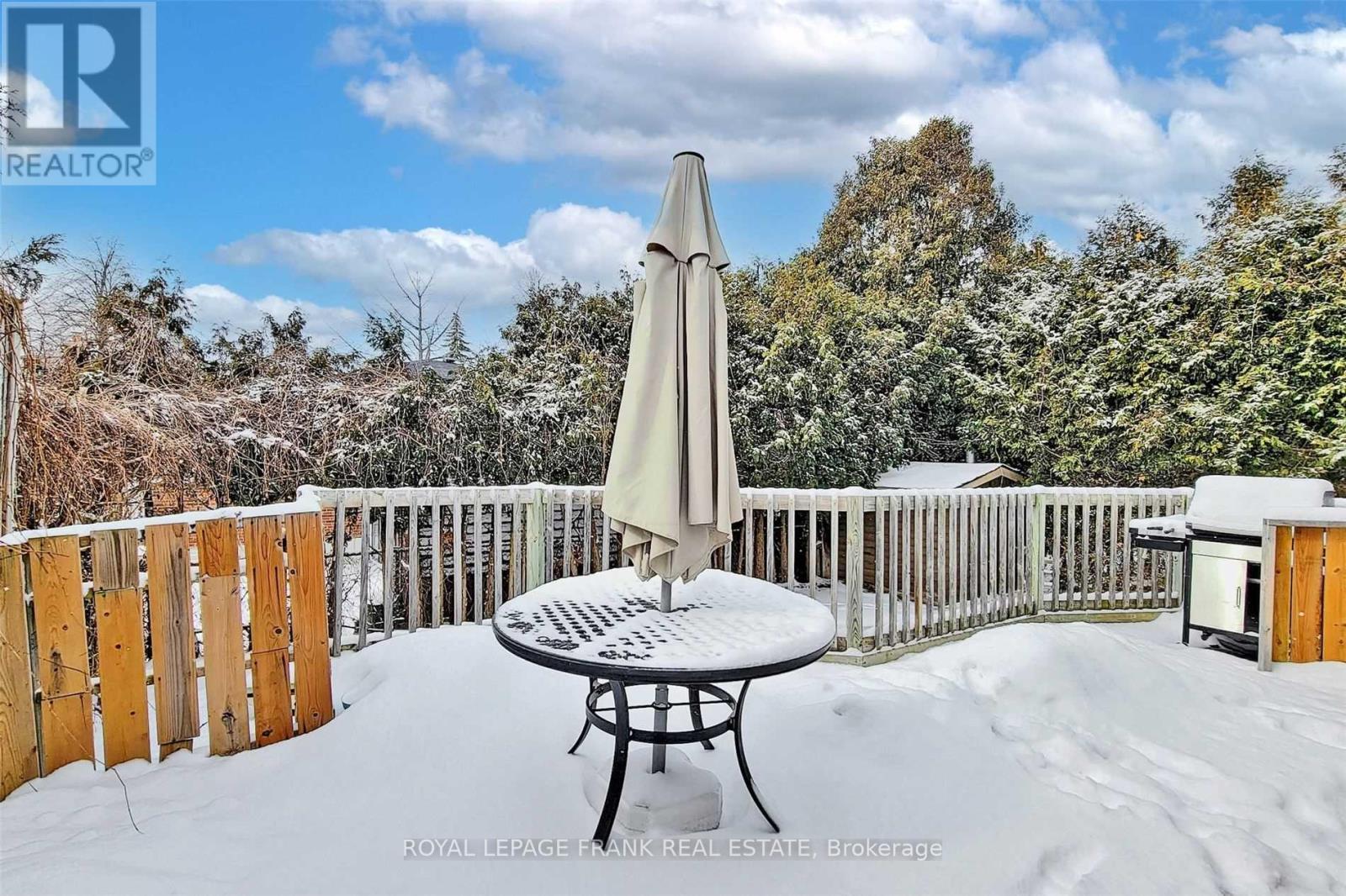 218 Harmony Road N, Oshawa, Ontario  L1G 6L5 - Photo 11 - E13038842