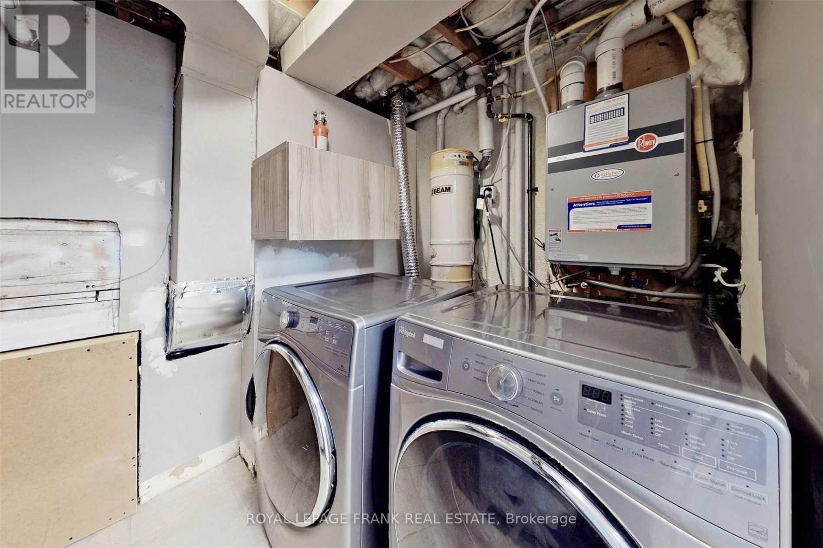 218 Harmony Road N, Oshawa, Ontario  L1G 6L5 - Photo 16 - E13038842