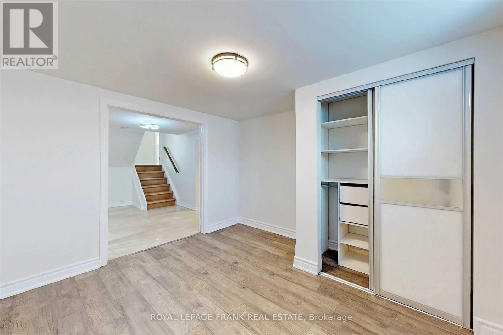 218 Harmony Road N, Oshawa, Ontario  L1G 6L5 - Photo 7 - E13038842