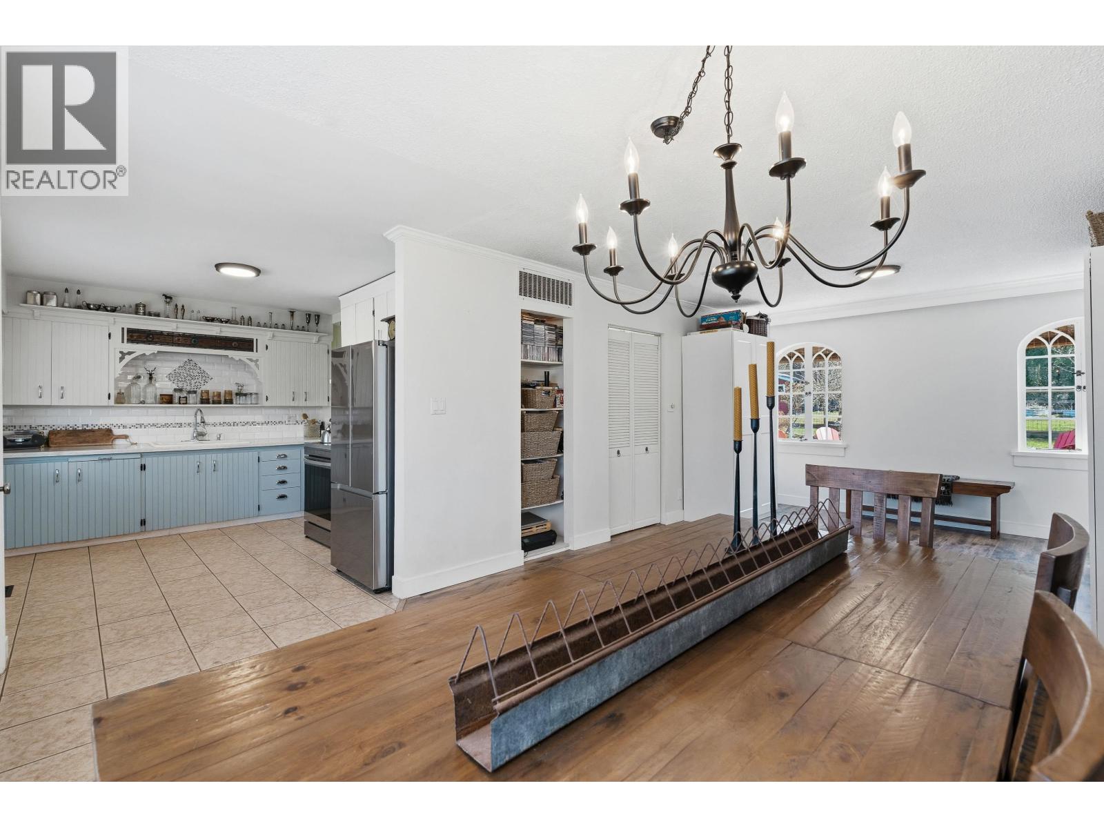 12082 261 Street, Maple Ridge, British Columbia  V2W 2A6 - Photo 15 - R3111161