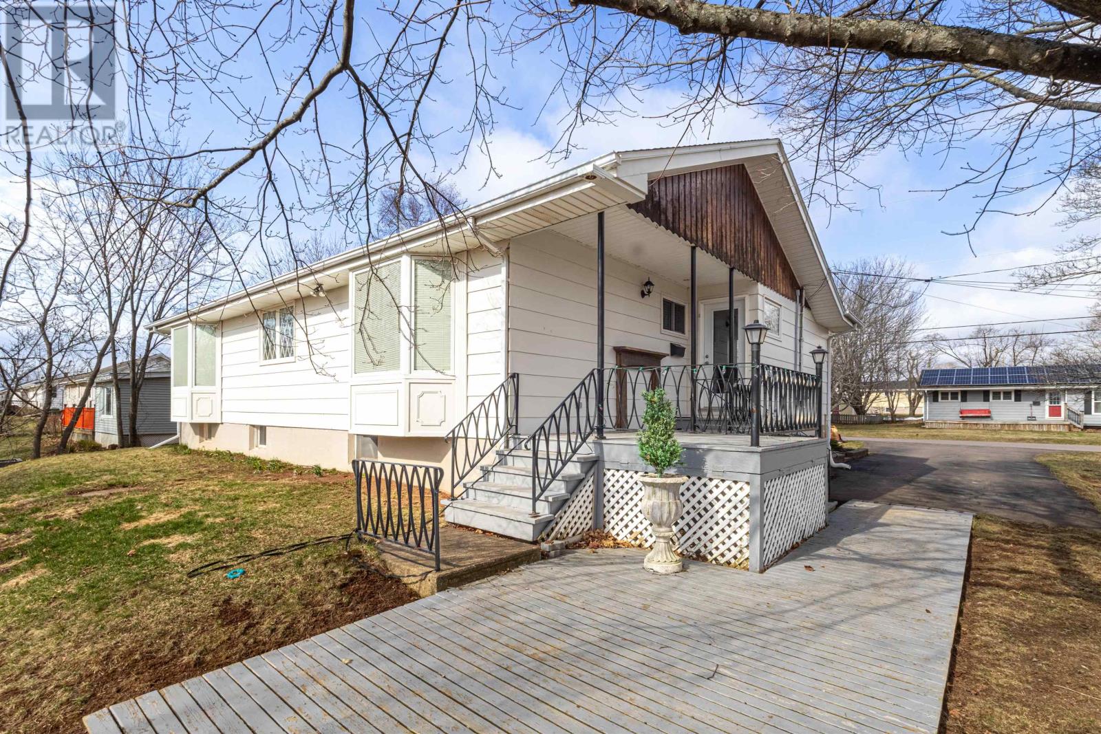 16 Donwood Drive, Charlottetown, Prince Edward Island  C1A 5L2 - Photo 33 - 202608401