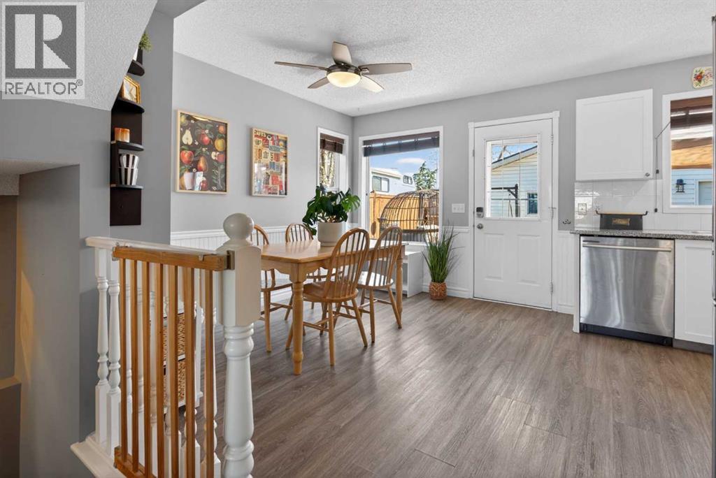 14744 Mt Mckenzie Drive SE, Calgary, Alberta  T2Z 2V1 - Photo 8 - A2303004