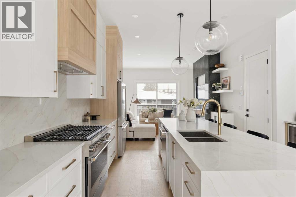 2034 29 Street Sw, Calgary, Alberta  T3E 2J9 - Photo 5 - A2303061