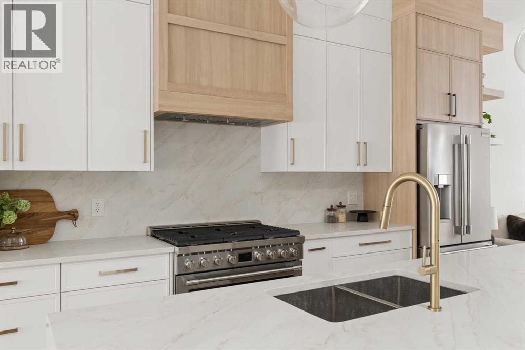 2034 29 Street Sw, Calgary, Alberta  T3E 2J9 - Photo 4 - A2303061